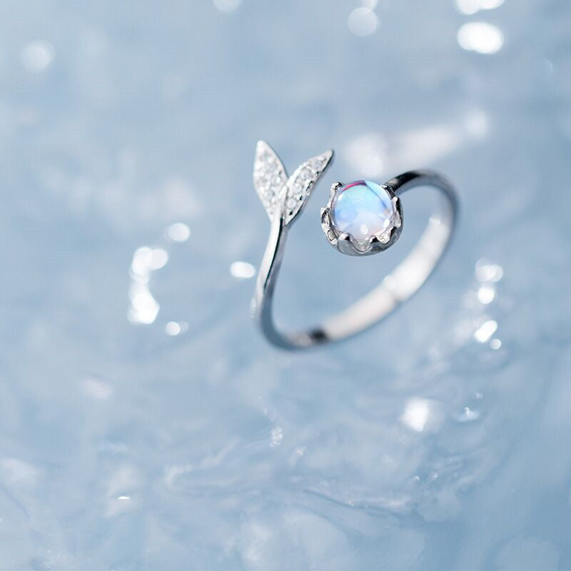 Bague réglable avec queue de dauphin en argent sterling et zirconium bleu