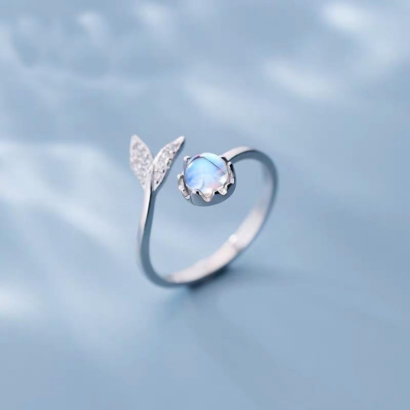 Bague réglable avec queue de dauphin en argent sterling et zirconium bleu