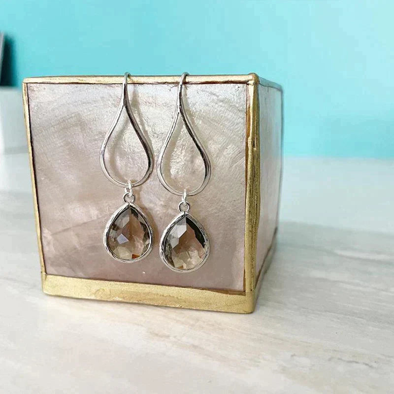 Boucles d'oreilles statement découpées