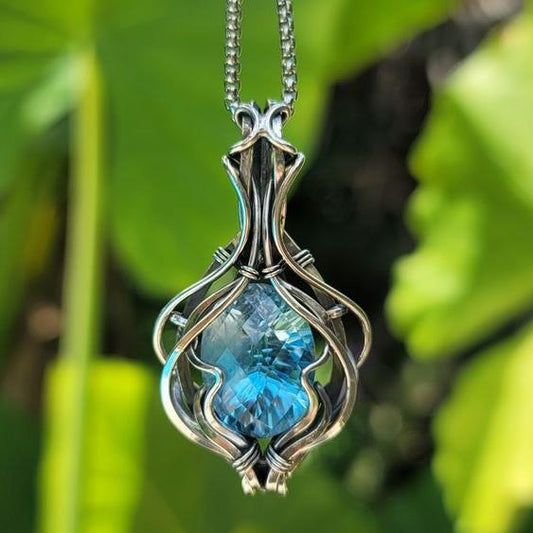 Collier vintage bleu en argent