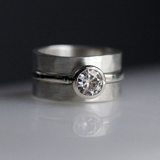 Bague en argent avec zirconia vintage