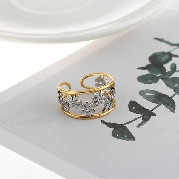Bague en forme de marguerite creuse irrégulière