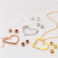 Collier personnalisé en forme de cœur avec possibilité d’accrocher des bagues et gravures de nom personnalisées