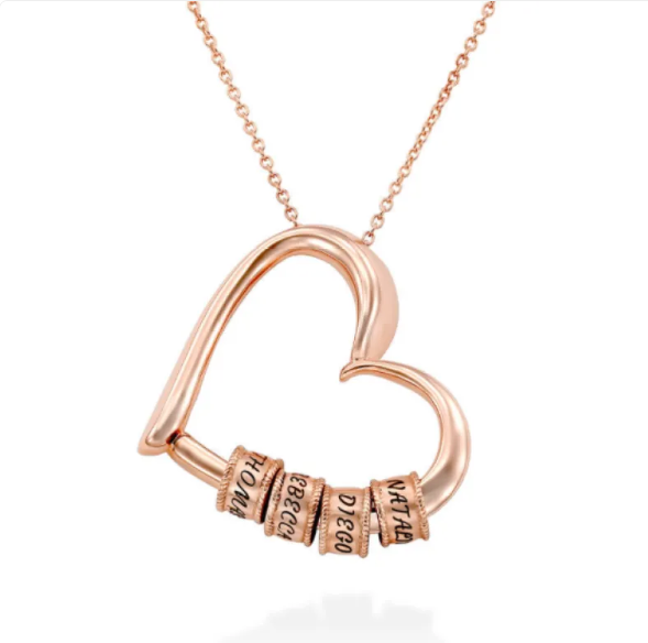 Collier personnalisé en forme de cœur avec possibilité d’accrocher des bagues et gravures de nom personnalisées