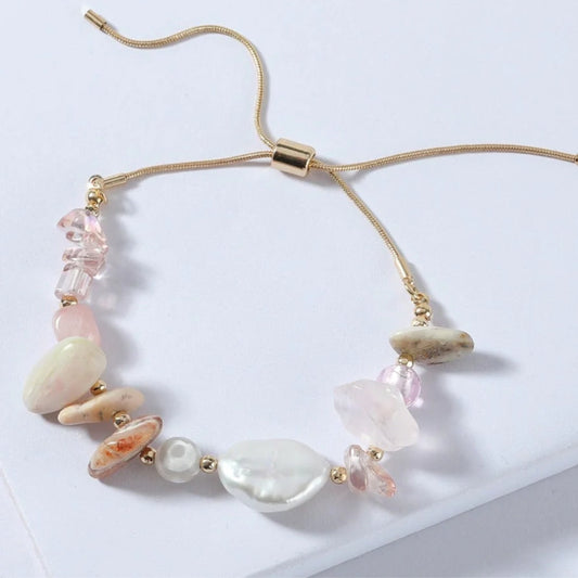 Élégant Bracelet Ajustable en Cristaux et Perles Dorées