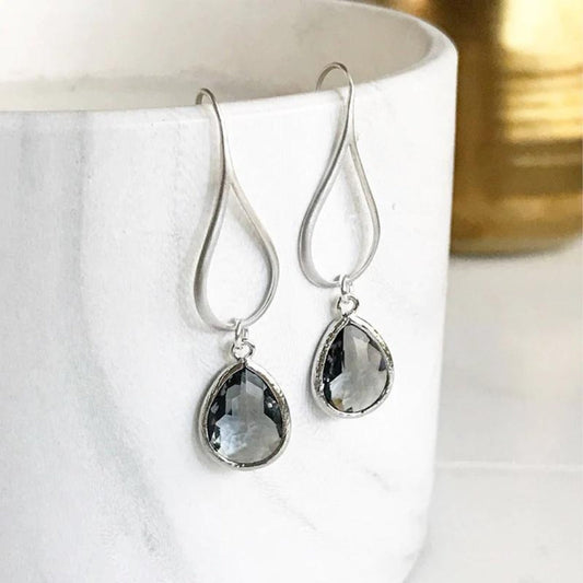 Boucles d'oreilles statement découpées
