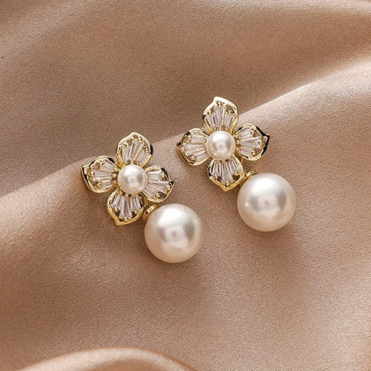 Boucles d'oreilles Cristal Fleur avec Perles en Or