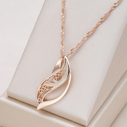 Collier Harmonieux Élégant en Or