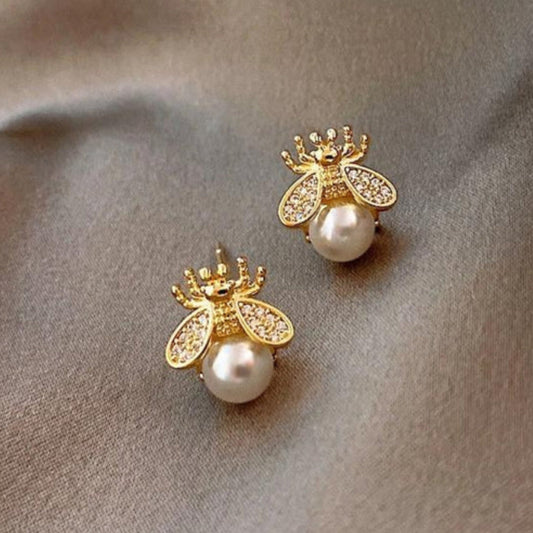Boucles d'oreilles abeille en perles raffinées pour un style chic et tendance