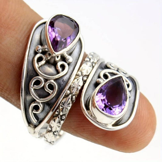 Bague en argent vintage plaqué or avec cristaux violets