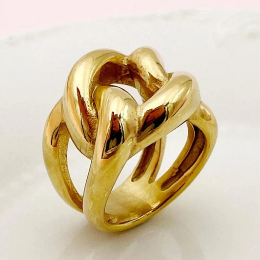 Bague vintage nouée dorée