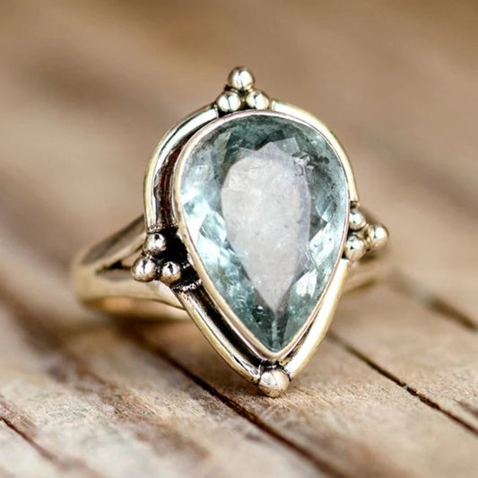 Anneau de vendange avec incrustation de cristal bleu