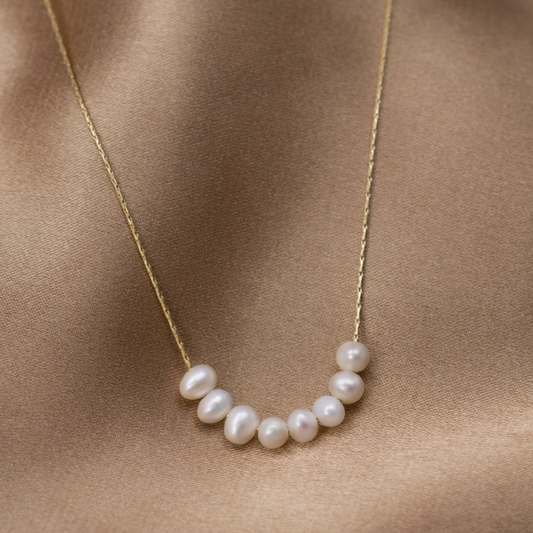 Élégant Collier en Perles d'Or