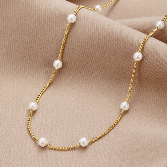 Collier en or avec perles d'eau douce