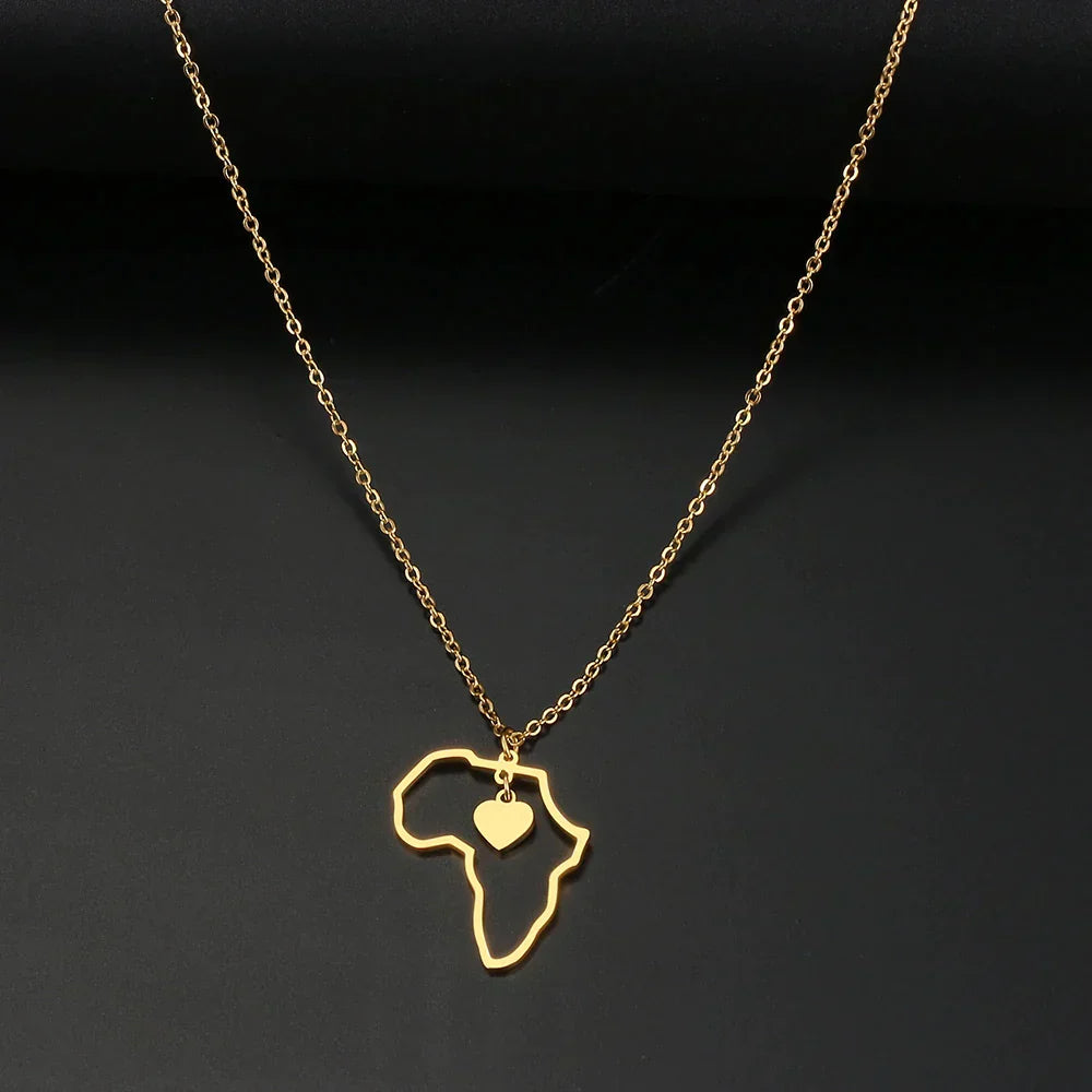 Collier avec cœur du continent en or