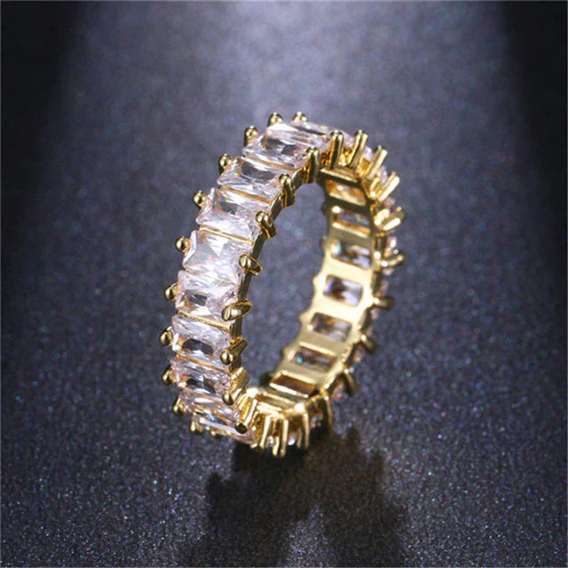 Bague en zirconium de luxe en or et argent