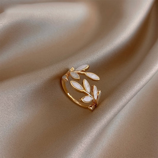 Bague en feuille d'or