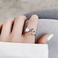 Bague Ajustable Wildflower en Or avec Éclat de Pierres Précieuses