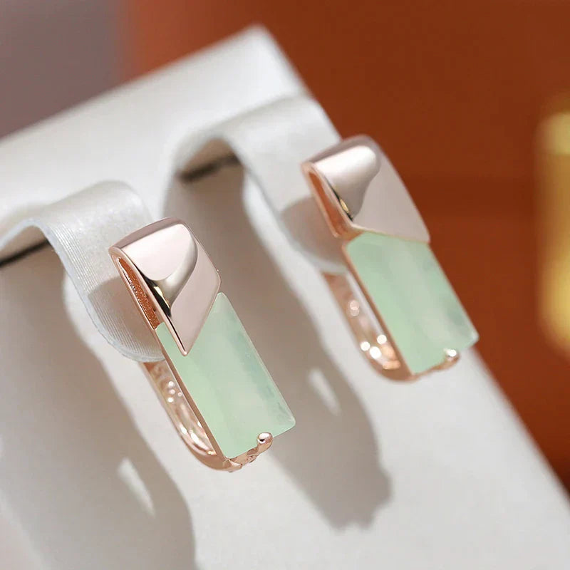 Boucles d'oreilles vertes élégantes