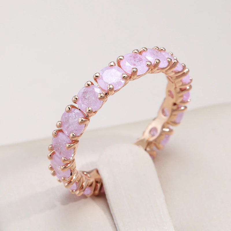 Bague avec pierre ronde en or