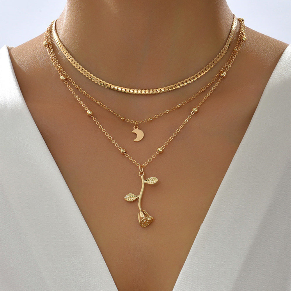 Collier avec pendentif Rose d'Or