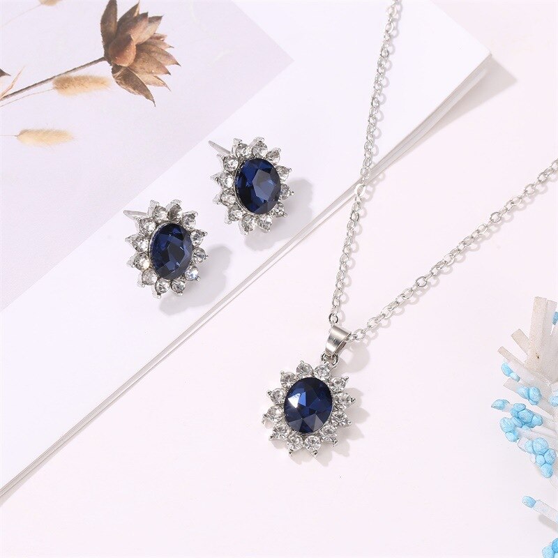 Éblouissant Ensemble de Collier et Boucles d'Oreilles en Argent avec Saphir et Zircon