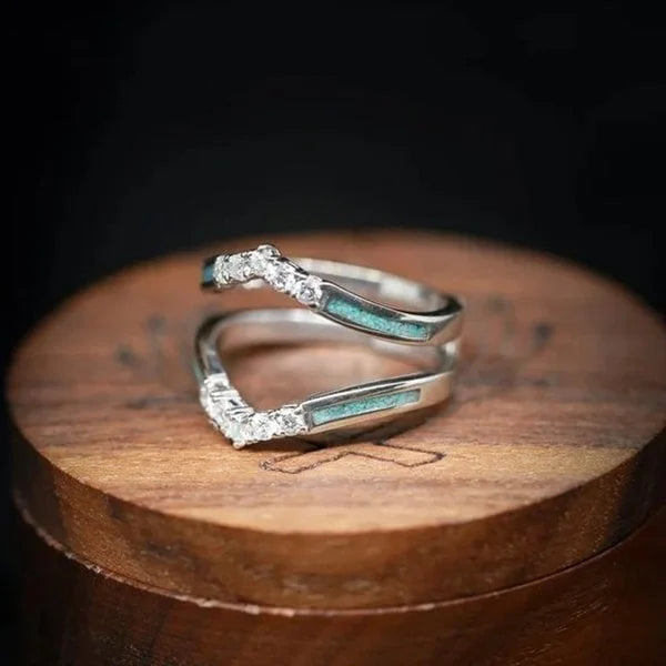 Bague en turquois naturel et diamant