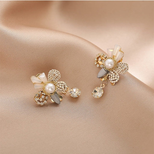 Boucles d'oreilles Marguerite avec perles en or
