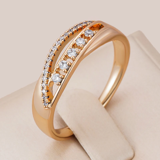 Bague en or avec zirconium encrusté