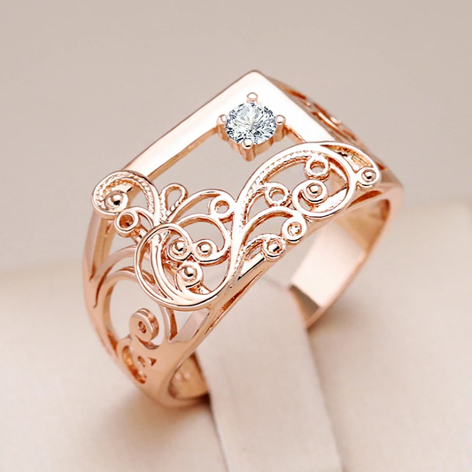 Bague en or avec zirconium incrusté