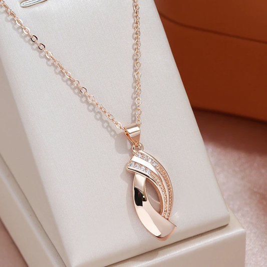 Collier élégant et brillant