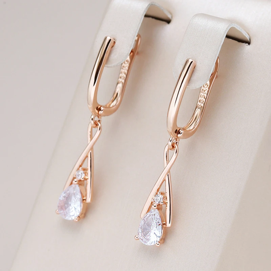 Élégantes boucles d’oreilles en cristal, scintillantes et pendantes