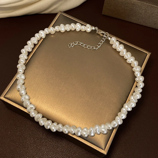 Collier Chic en Perles Élégantes