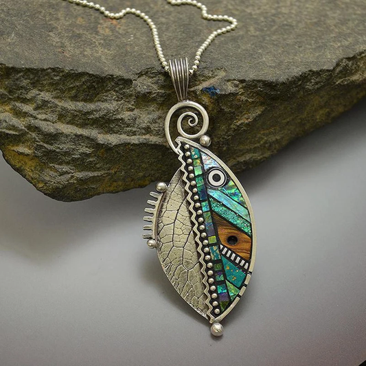Collier en cristal à feuilles vertes en argent vintage