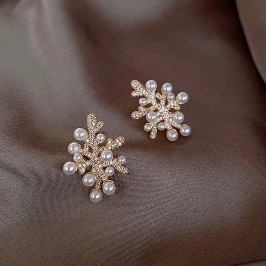 Boucles d'oreilles élégantes en perles de corail