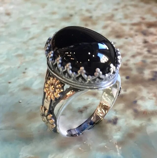 Bague en cristal noir brillant vintage
