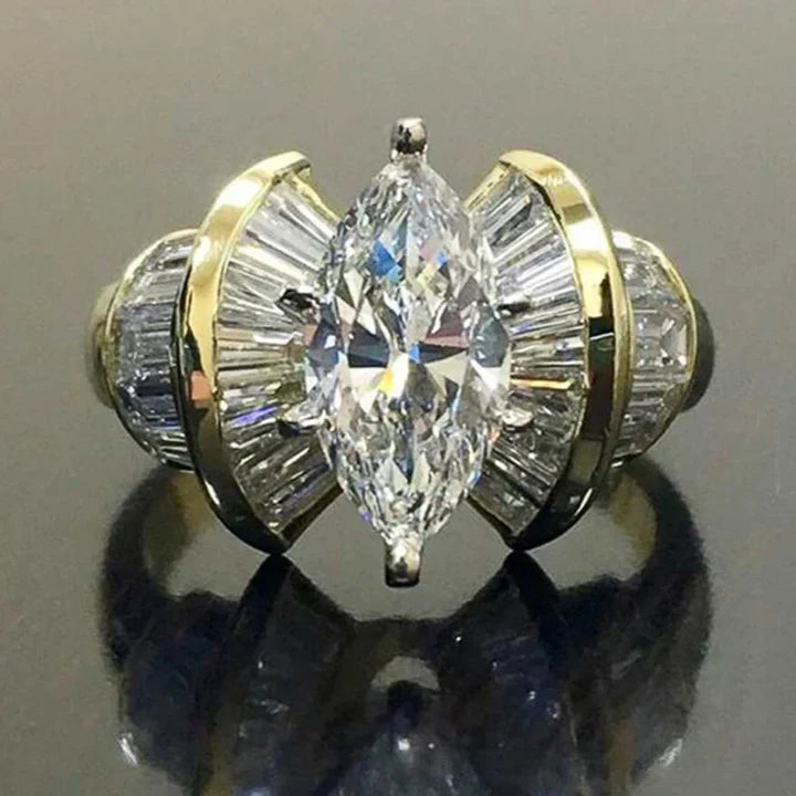 Bague Vintage en Zirconium Doré