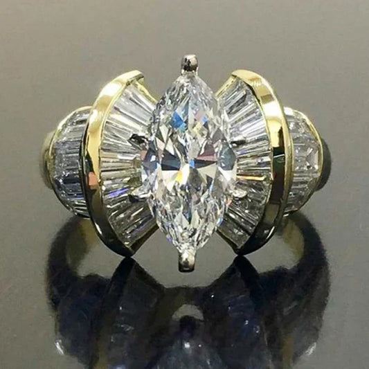 Bague Vintage en Zirconium Doré