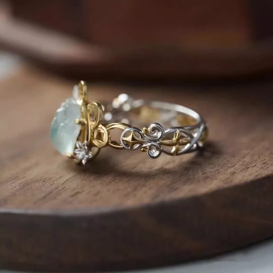 Bague vintage en or et argent avec cristaux de lune