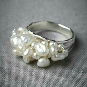 Anneau en Perles Baroque Vintage