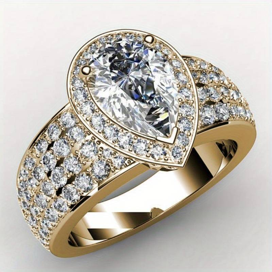 Bagues en or vintage avec zirconium