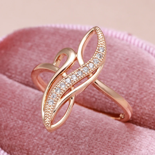 Bague de luxe avec zirconium en or